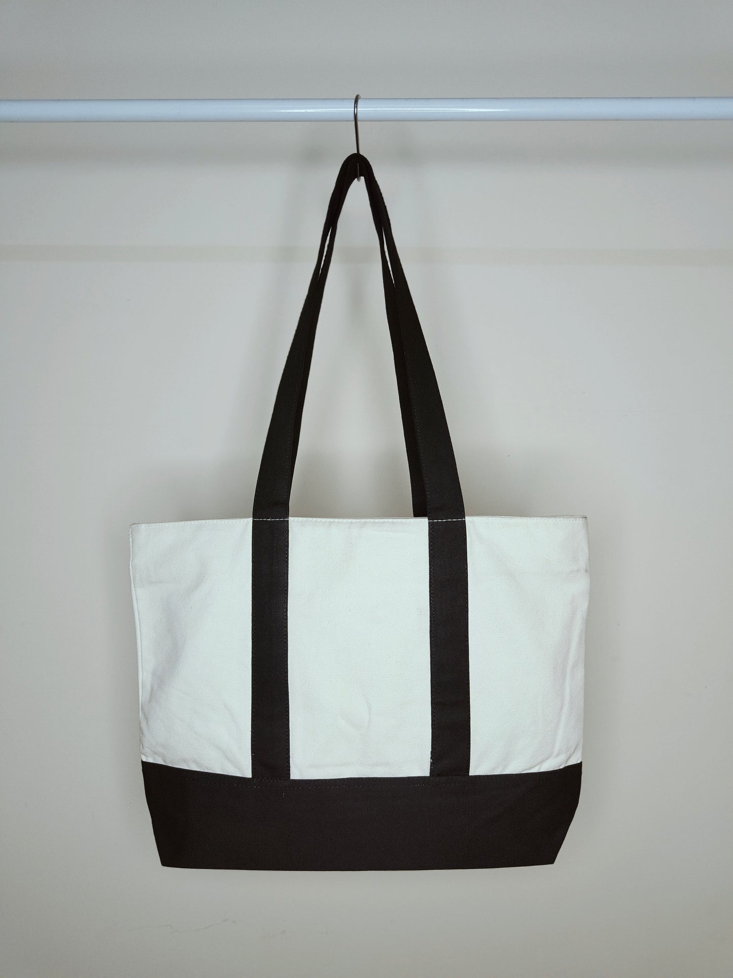Black & White Boat Tote Bag